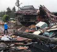 Hagibis tocó tierra el sábado poco y alcanzó Tokio acompañado de ráfagas de viento de hasta 200 km/h, según la JMA. AFP