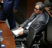 Alberto Carrasquilla, Ministro de Hacienda, dijo en reiteradas ocasiones que el Plan B es volver a presentar la ley de financiamiento ante el Legislativo. Colprensa