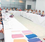 Entregó tips a los asistentes. 
 Mario Caicedo