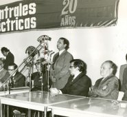 La gráfica fue tomada cuando la empresa festejaba dos décadas de labores. La Opinión