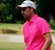 Carlos Eduardo Arenas García lidera el Abierto de Golf que se disputa en Cúcuta. Juan Pablo Cohen