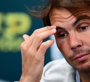 El español Rafael Nadal había tenido una lesión en su mano izquierda. Queda en incertidumbre las razones por las cuales el deportista abandona la competencia. AFP