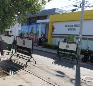 Una comisión de la Fiscalía se hizo presente, ayer, en la Biblioteca José Ignacio Rangel, de Los Patios, para empezar las investigaciones sobre las presuntas alteraciones de las actas de escrutinios. Cortesía