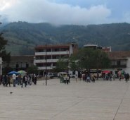 La primera medida emitida por la Alcaldía está contenida en el decreto 0175 del 19 de noviembre, que elevó la alerta amarilla en el sistema asistencial. Roberto Ospino