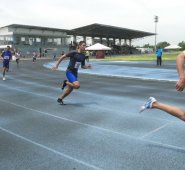 Atletismo era otro de los deportes en vilo por el tema de reconocimiento Deportivo. Archivo