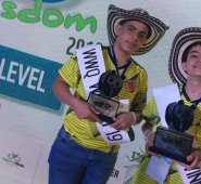 Los estudiantes, de 14 y 15 años, fueron los únicos representantes de Latinoamérica en el concurso. Es la primera vez que Colombia participa de esta iniciativa global de educación. WWF