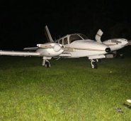 Esta es una de las avionetas que les fue incautada a la organización narcotraficante en Guatemala. A los pilotos, los narcos les pagaban hasta 300 millones de pesos por cada viaje de droga que realizaban hacia Centroamérica.
Cortesía