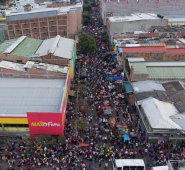 Desde las 7:00 a.m., el centro de la ciudad se volvió peatonal y permaneció con el mismo tráfico todo el día.
 Juan Pablo Cohen