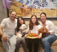 Keiko Fujimori difundió su primera fotografía en libertad junto a sus dos hijas.  Twitter