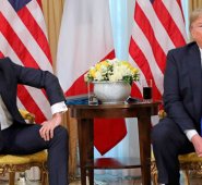 Los presidentes de francia y estados unidos se cruzaron fuertes críticas y recriminaciones en la cumbre del cumpleaños 70 de la OTAN, ayer en Londres. AFP