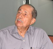 El médico anestesiólogo y dirigente político falleció esta mañana a sus 93 años. Archivo