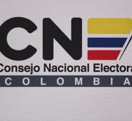 El órgano electoral notificó al Superintendente de Notariado y Registro, Gustavo Enrique Aroca, en el sentido se instruir a los notarios “para que se abstengan de posesionar o recibir juramento de los candidatos electos que se encuentren detenidos”. Colprensa