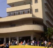 Según un estudio de las autoridades, 900 enfermeras han abandonado su cargo en el sistema de salud pública. Cortesía