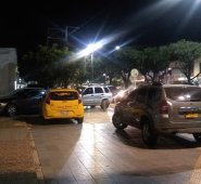 Estas imágenes fueron tomadas entre la antigua sede de la Registraduría y la esquina de la avenida 9E. 
 Cortesía