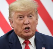 Donald Trump es el tercer presidente en la historia de Estados Unidos en enfrentar un juicio político. AFP