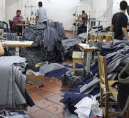 El gremio que representa el sector moda en la región, Corpomoda, también se manifestó contra la decisión de la Corte Constitucional, la medida afectaría la generación de empleo y la producción de confecciones y similares. Archivo La Opinión