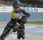 El entrenador Luis Higuera dijo que ya comenzaron a trabajar en el desarrollo de esta nueva modalidad del patinaje en la región. Manuel Torres/La Opinión