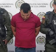 En el municipio de Pelaya (CESAR) capturaron a Freddy López Niño, Detodito.
 Policía