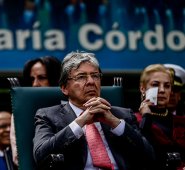 Con lo pronunciado desde el Ministerio de Defensa se da por veraz la información contenida en estos panfletos. Colprensa