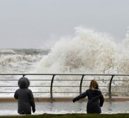 En términos de territorios afectados podría tratarse de la mayor tormenta del siglo, según la oficina meteorológica británica Met.
AFP
