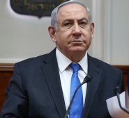 Benjamin Netanyahu, único jefe de gobierno en la historia de Israel que es enjuiciado durante su mandato por corrupto. AFP