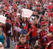 Los hinchas se reunieron para protestar pacíficamente en contra del presidente del Cúcuta Deportivo. Juan Pablo Cohen