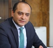 El director de crédito Público del Ministerio de Hacienda, César Arias. Colprensa