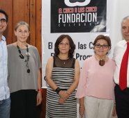 Jorge Cristo González, Liliana Vergel, la conferencista Carmenza Saldías Barreneche, Esperanza Paredes Hernández y Patrocinio Ararat Díaz. César Obando