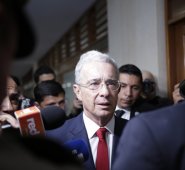 El expresidente y senador Álvaro Uribe se pronunció a través de Twitter. Colprensa