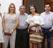 Luz Karime Coronel, Érika Tatiana Ayala, Alfredo Reyes, Diana Gamboa, Efraín Pacheco y María Cecilia Martínez.
 César Obando