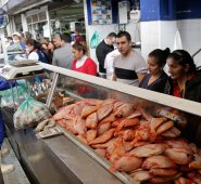 Venta de pescado. Colprensa