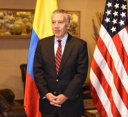 El diplomático intervino en la asamblea anual de la Cámara de Comercio Colombo Americana en el que destacó el manejo que el gobierno colombiano le ha dado a la crisis.  Colprensa