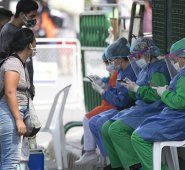 Pasos fronterizos.  Archivo La Opinión