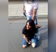 Leidy Jhoana Contreras se movilizaba como pasajera en un taxi. Captura de video