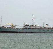 Barco chino Lu Rong Yuan Yu 668 se dio a la fuga tras ser perseguido por la Prefectura Naval de Argentina. Imagen: Shipspotting/Martin klingsick