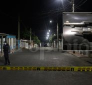 Las autoridades presumen que un revólver hallado en la escena del crimen es de la víctima. Cristian Herrera