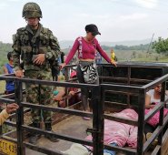 El hombre muerto fue llevado a Medicina Legal. Cortesía