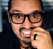 El humorista aceptó que este mes de mayo ha sido particularmente difícil. Instagram.