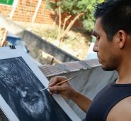 Todas las muestras artísticas son aceptadas en la exhibición.  Archivo / La Opinión