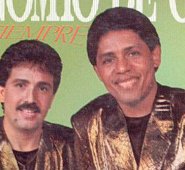 EL Binomio de Oro, integrado por Rafael Orozco e Israel Romero en el acordeón, estaba en pleno apogeo en la década del 90. Internet