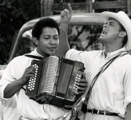 Una historia ambientada entre los años cuarenta y setenta en distintos lugares de la región Caribe colombiana Colprensa.