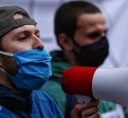 El núcleo esencial de este derecho comprende las facetas de acceso y permanencia. Colprensa