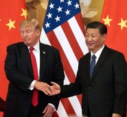 La administración del presidente de Estados Unidos, Donald Trump, se ha vuelto cada vez más agresiva contra China, empujando a otras naciones a rechazar al titán asiático.
 AFP