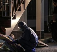 Tratamiento a un paciente fallecido en Cúcuta, en medio de la pandemia. Schneyder Mendoza | AFP