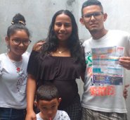 Una familia venezolana fue la ganadora de la ‘Guaca Millonaria’ de Aguas Kpital, por estar al día con el pago del servicio. Cortesía