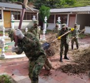 El Ejército y la comunidad, este mes, recuperaron la escuela Guillermo Valencia de Villa Caro, Norte de Santander. Archivo