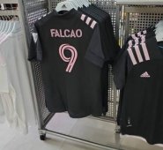 Venta de la camisa de Falcao en Estados Unidos Twitter @miamifutbolmls