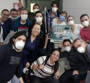Un grupo de profesionales elabora respiradores mecánicos a bajos costos para enfrentar la pandemia. Cortesía