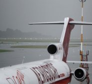 Los aeropuertos trabajaron de forma permanente en la implementación de medidas de protección. Archivo / La Opinión