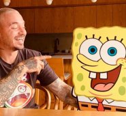 J Balvin canta 'Agua' junto a Tainy, la canción de nueva película de Bob Esponja Tomada de Twitter
